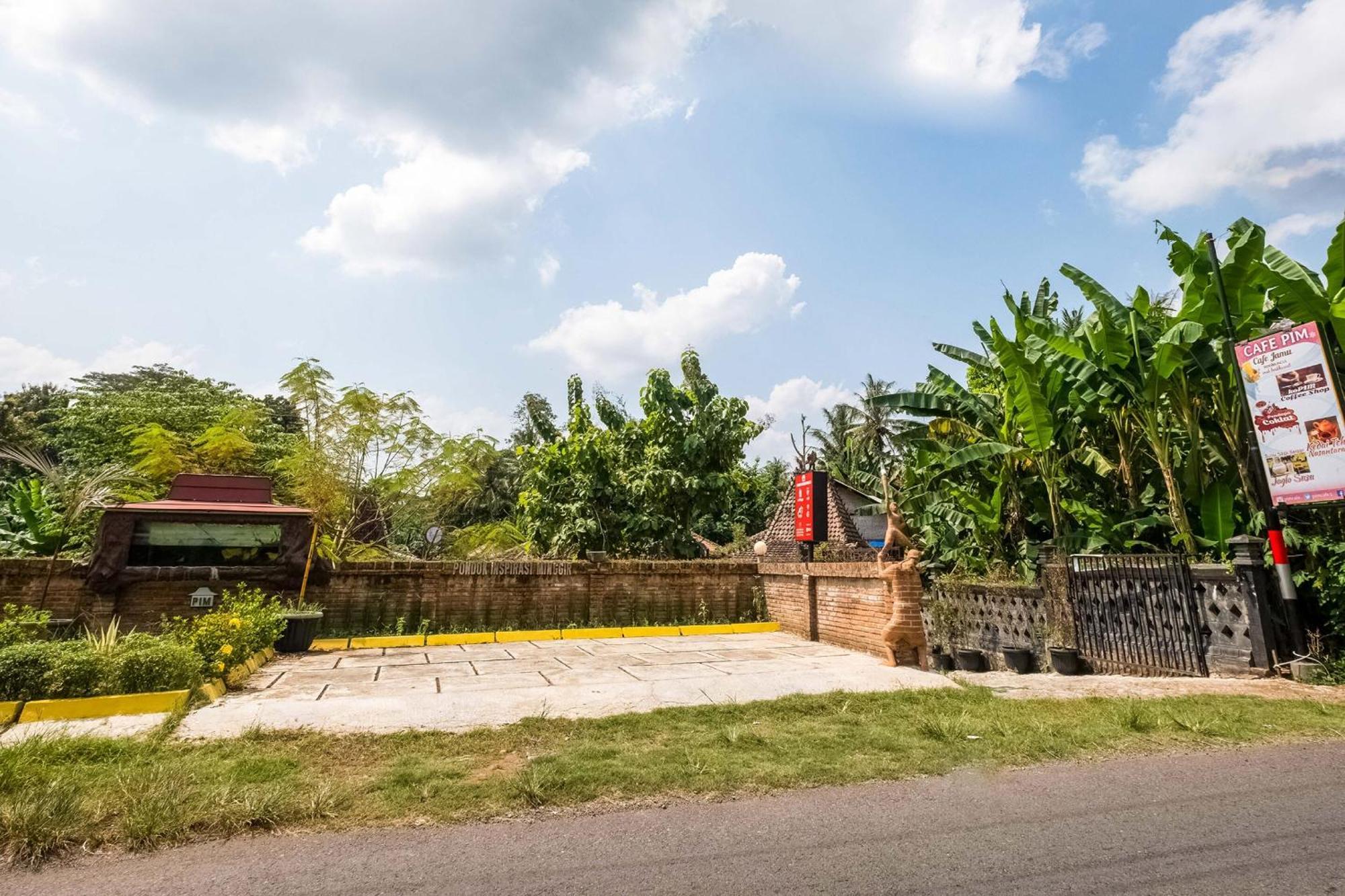 Oyo 3562 Pondok Inspirasi Minggir Klangkapang Exterior photo